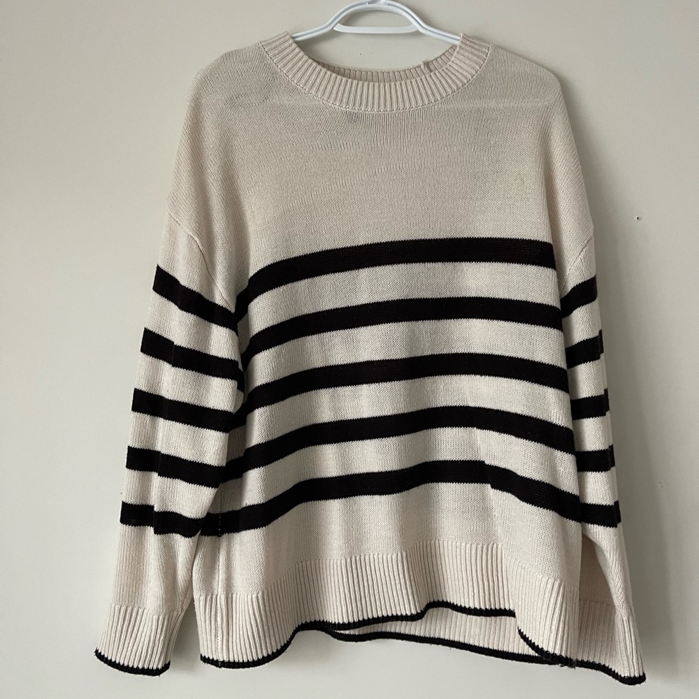 H&M Black and Cream Striped Sweater